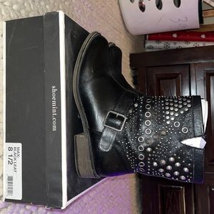 Shoemint “Max” leather boots size 8.5